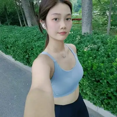 康华静